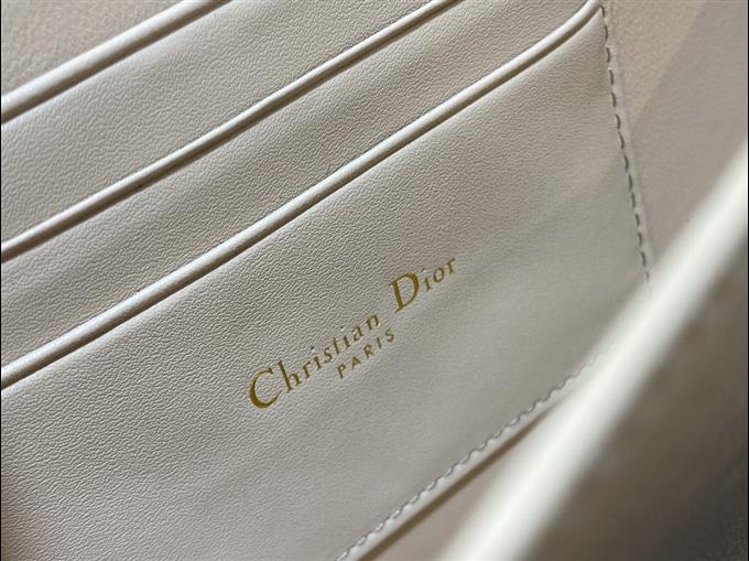 2025228Y650P222126778