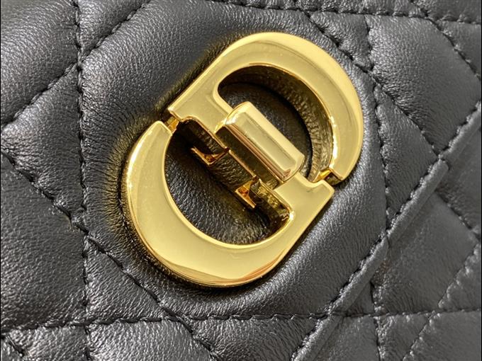 2025228Y650P222126964