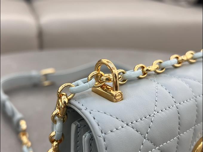 2025228Y650P222129152