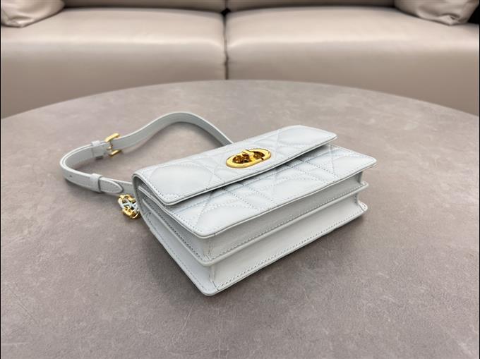 2025228Y650P222129200