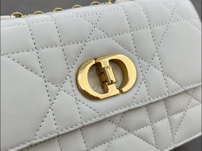 2025228Y650P222129464