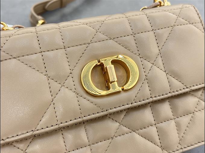 2025228Y650P22213040