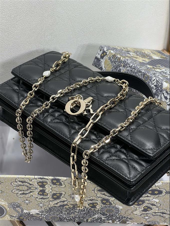 2025228Y650P222149258