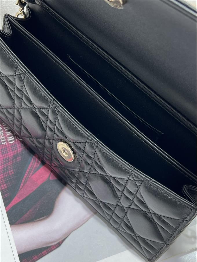 2025228Y650P222149305