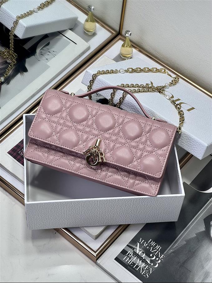 2025228Y650P222149759