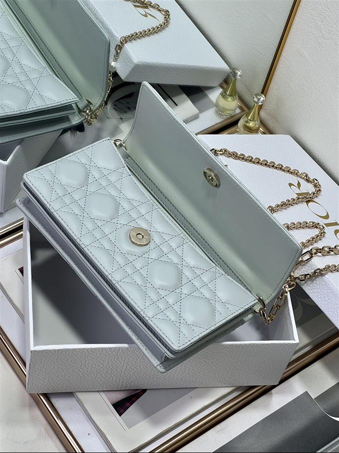 2025228Y650P222150703