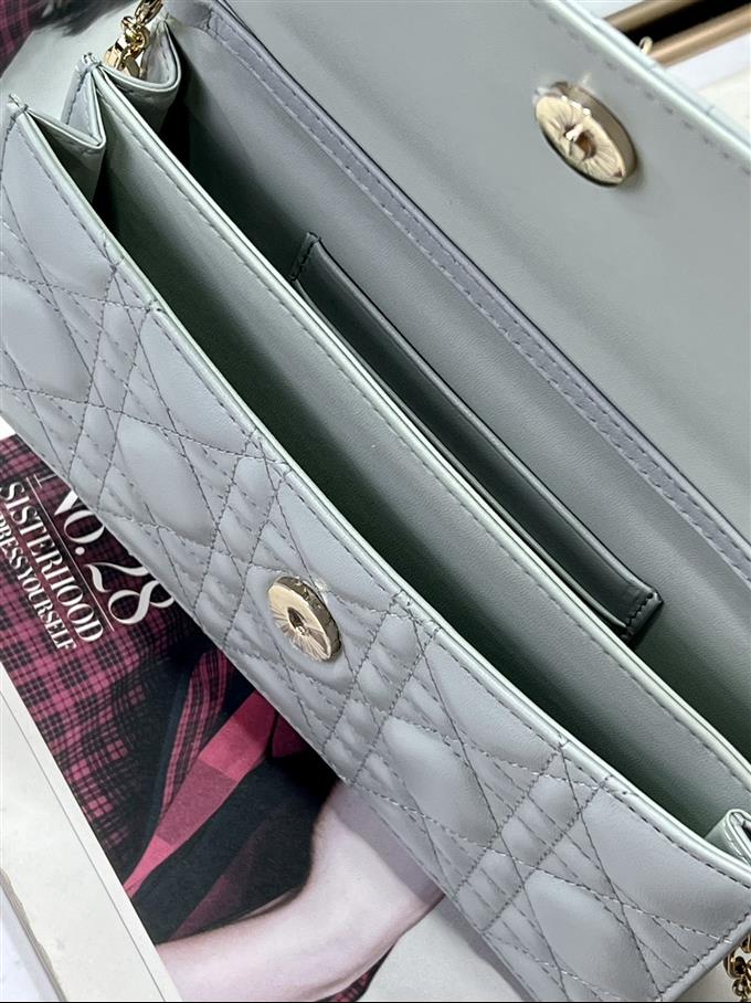 2025228Y650P222150718