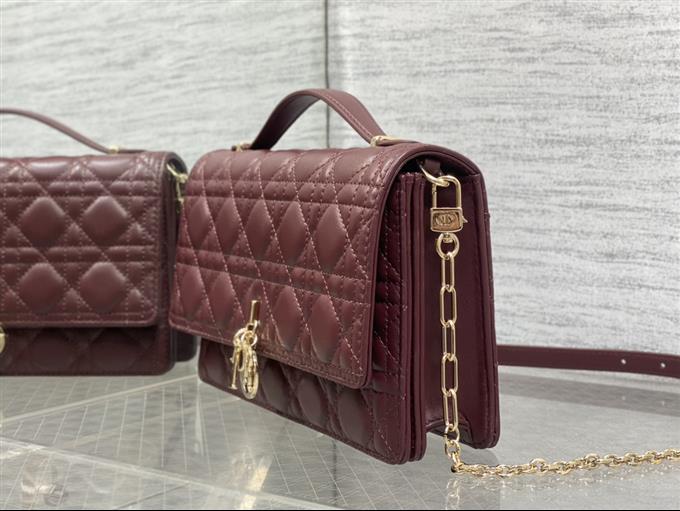 2025228Y650P222153481