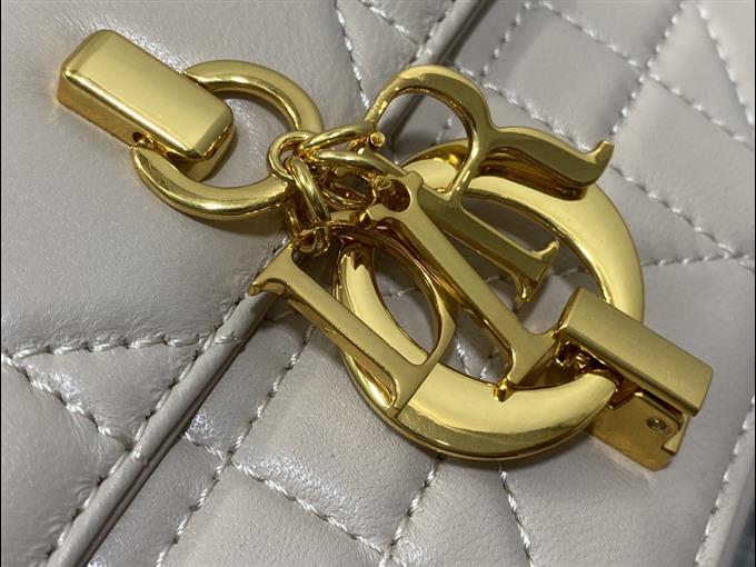 2025228Y700P221926280