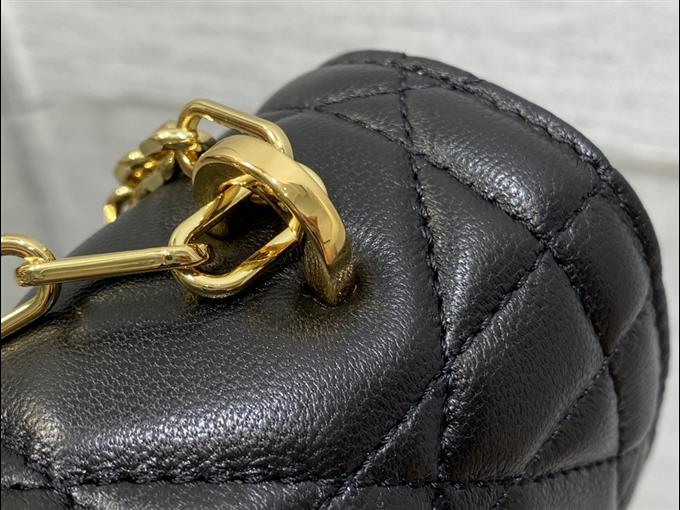 2025228Y700P221926613