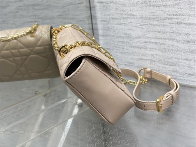 2025228Y700P221926738