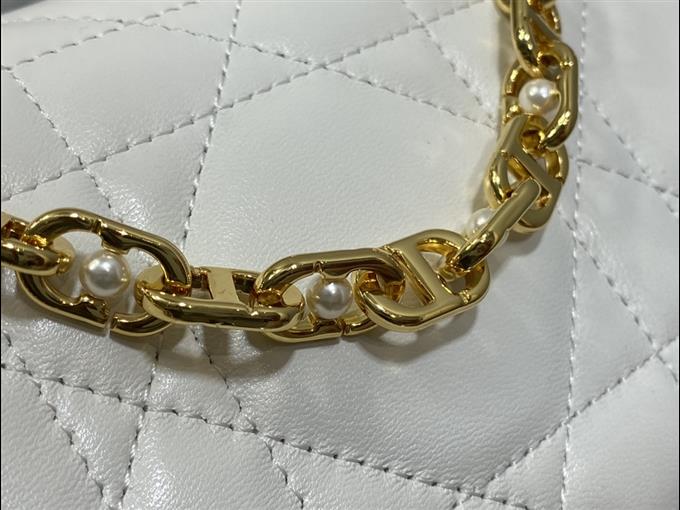 2025228Y700P221927162