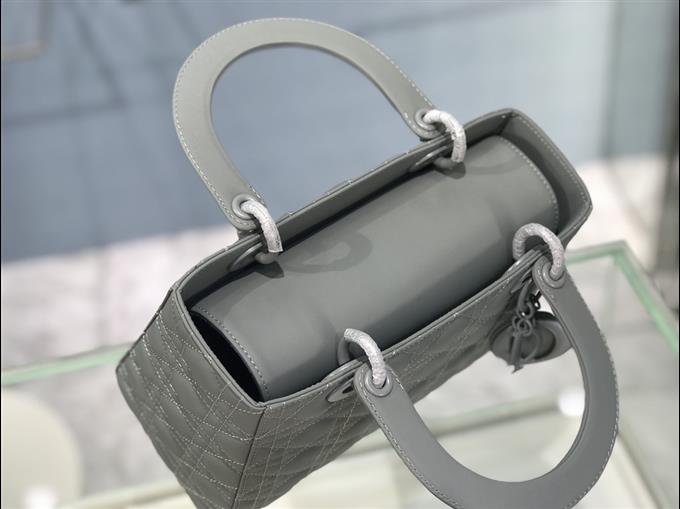 2025228Y750P222155238