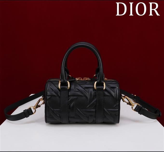 2025228Y600P211431371