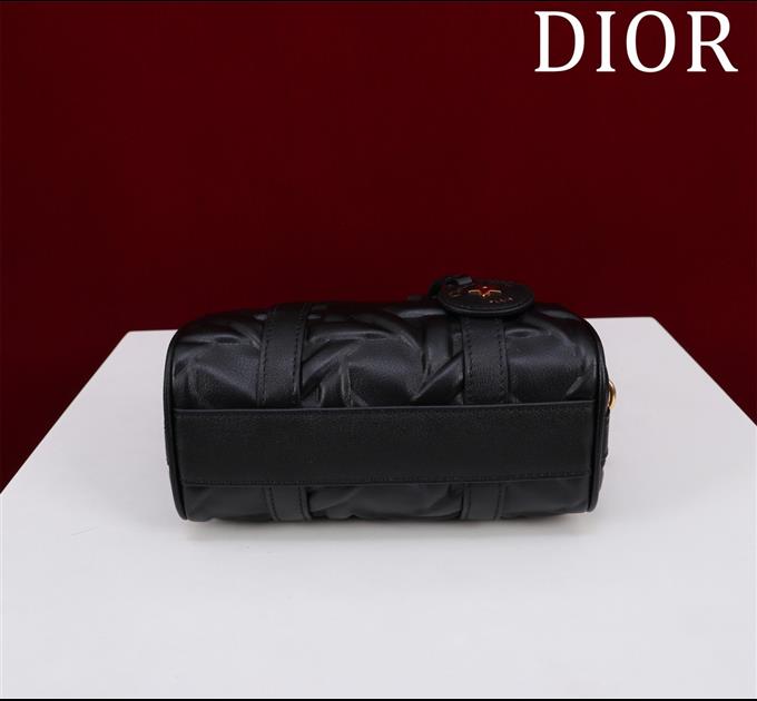 2025228Y600P211431387