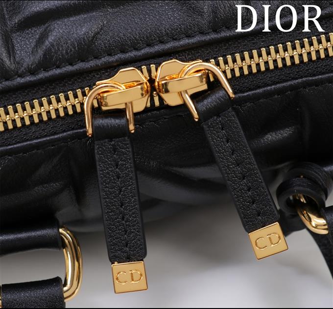 2025228Y600P211431419