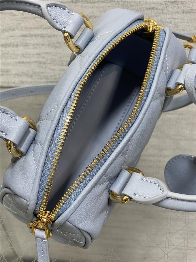 2025228Y620P211427324