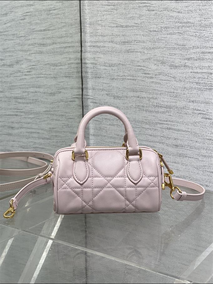 2025228Y620P211427371