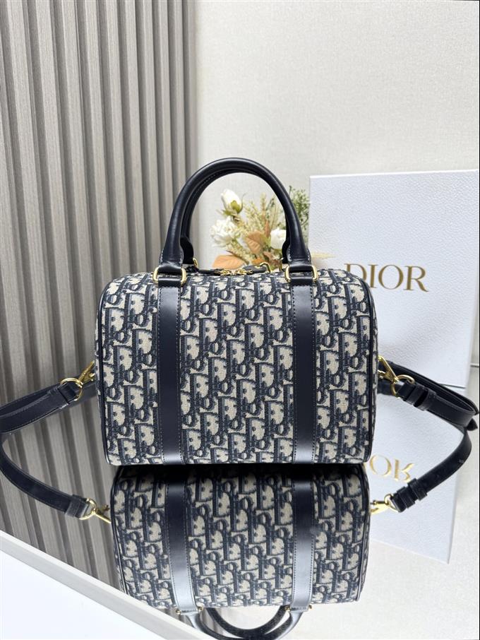 2025228Y650P211433447