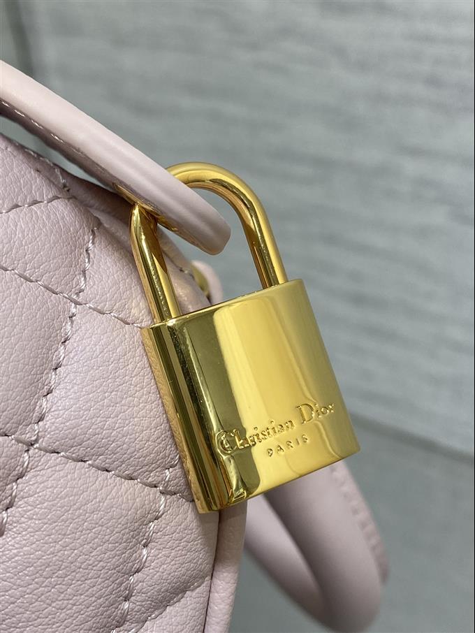 2025228Y680P211428409