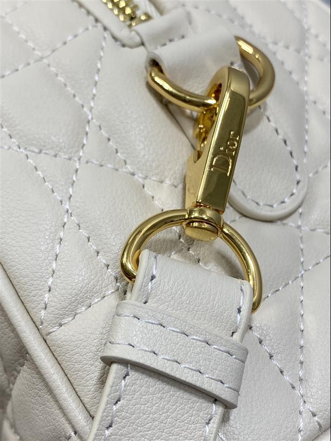 2025228Y680P211428567