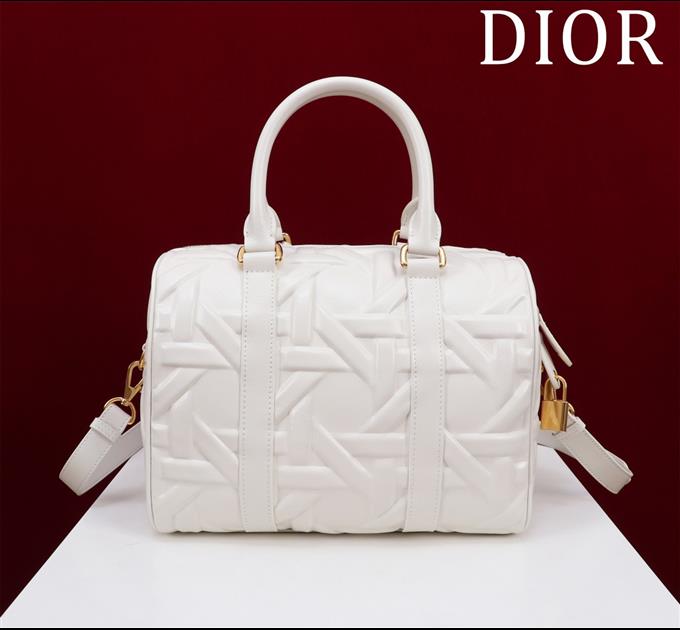 2025228Y700P211432831