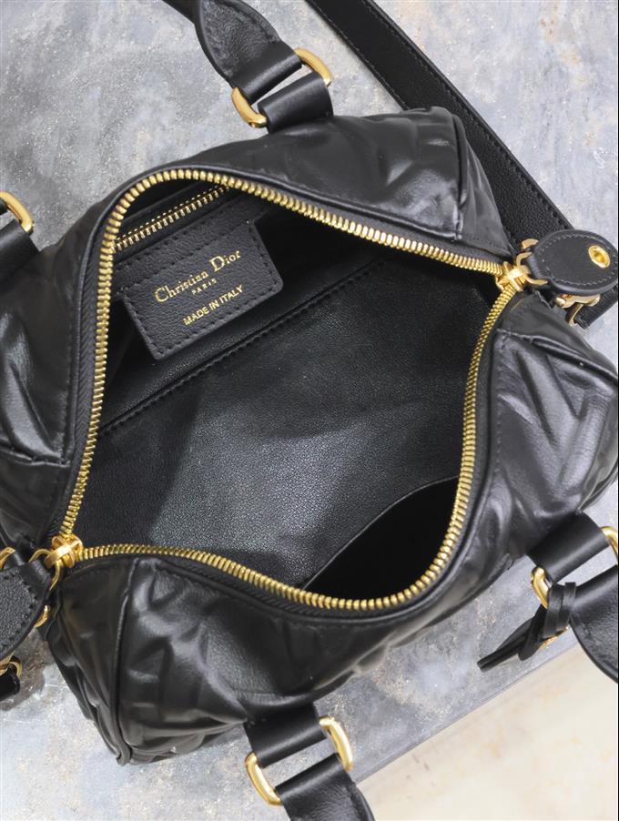 2025228Y750P211430760