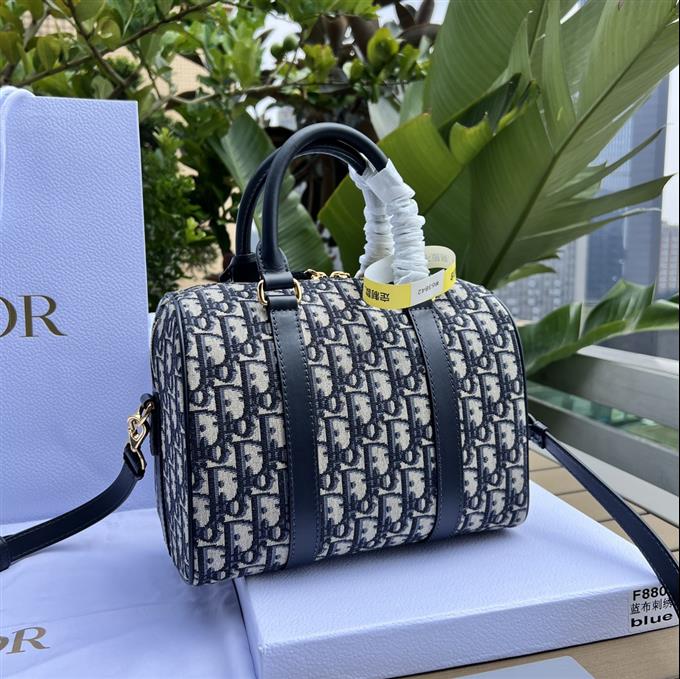 2025228Y800P211430792