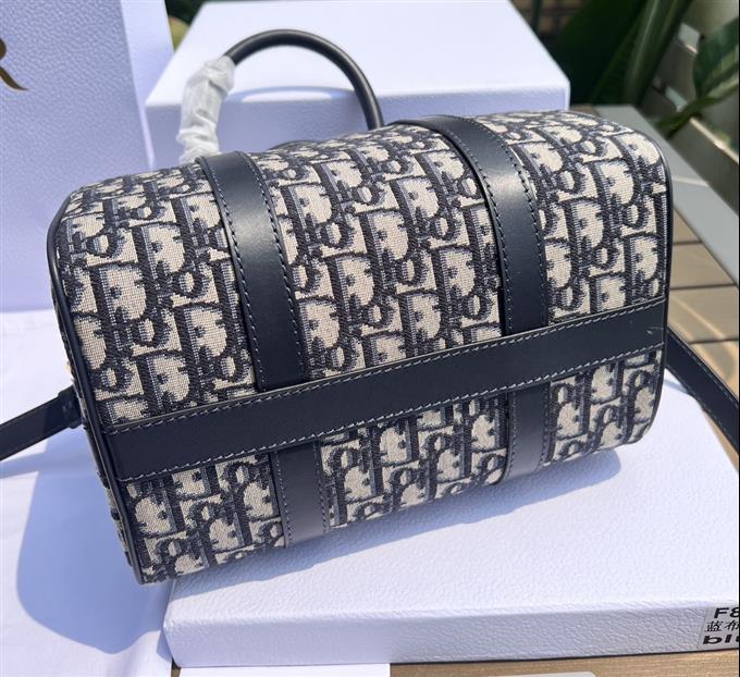 2025228Y800P211430824