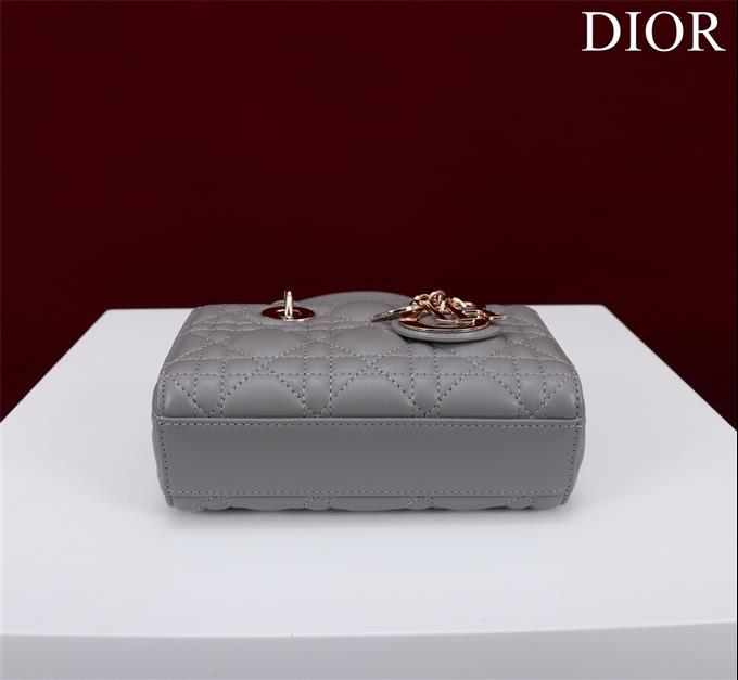 2025228Y650P204349949