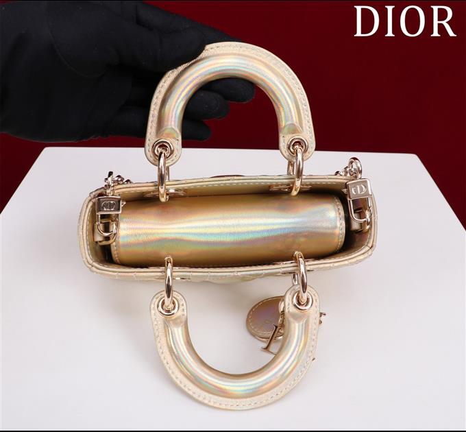 2025228Y650P204353101