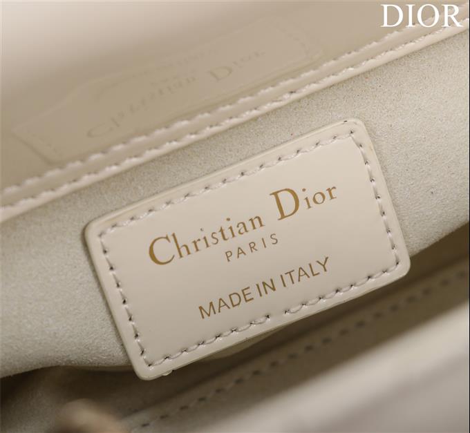 2025228Y650P204353838