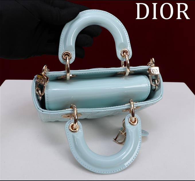 2025228Y650P204354200