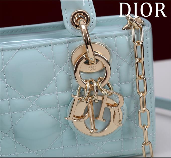 2025228Y650P204354232