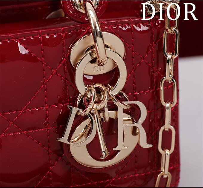 2025228Y650P204354796