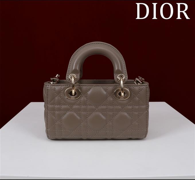 2025228Y650P204355143