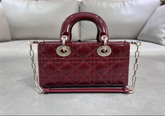 2025228Y650P204511697