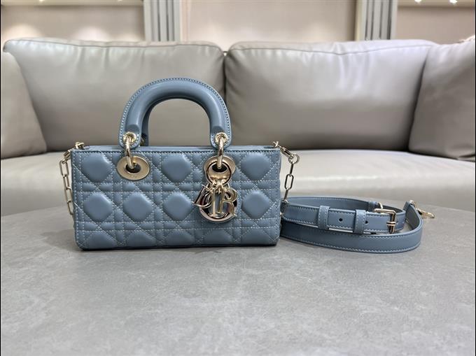 2025228Y650P204511776