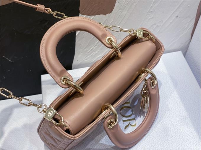 2025228Y650P204519675