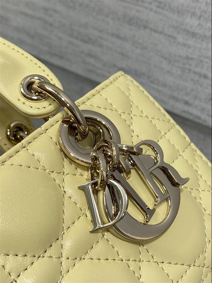 2025228Y650P21579866