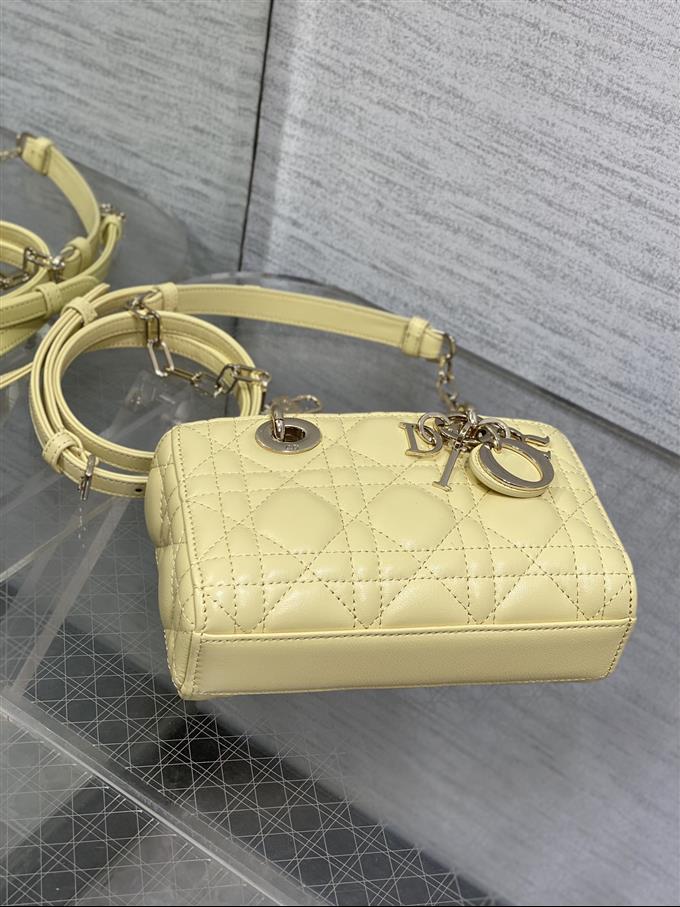 2025228Y650P21579928