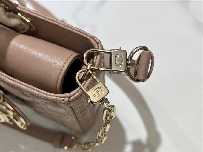 2025228Y680P204512641