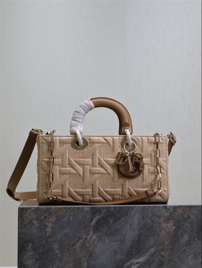 2025228Y680P20457220