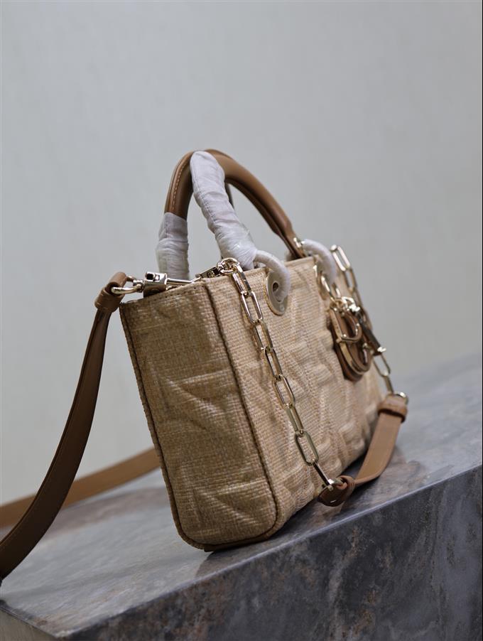 2025228Y680P20457225