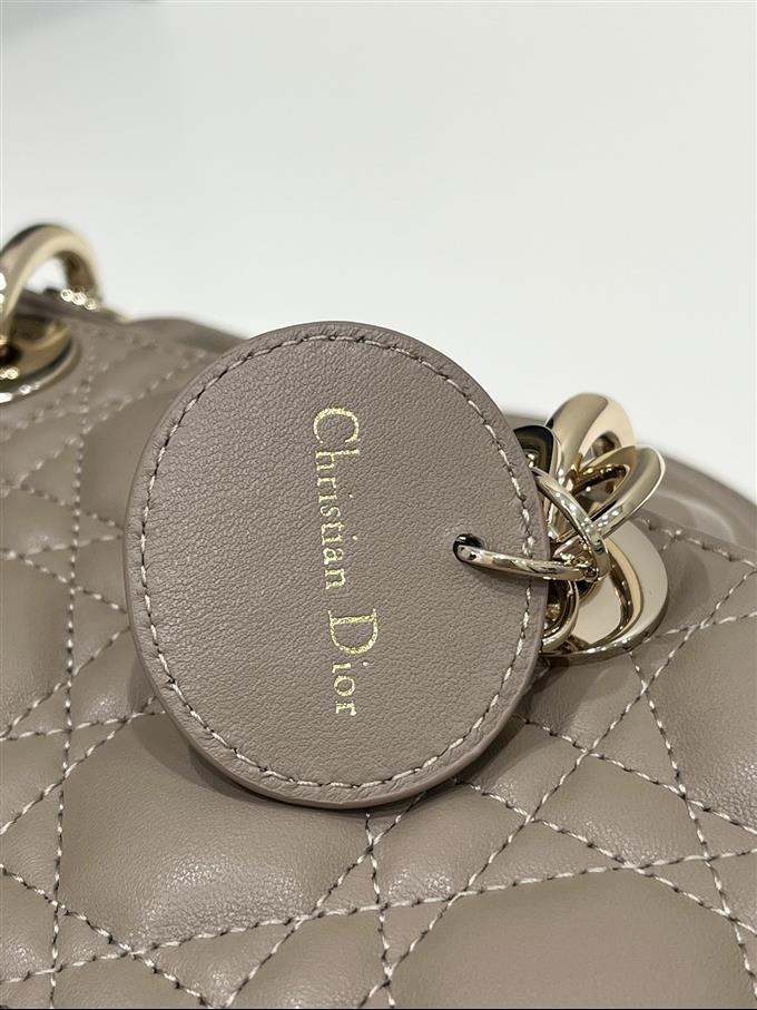 2025228Y680P215710724