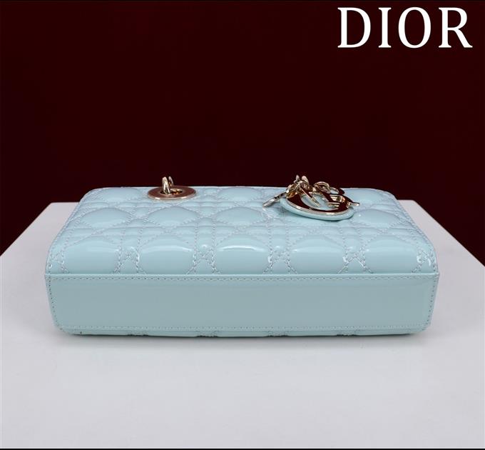 2025228Y700P204355868