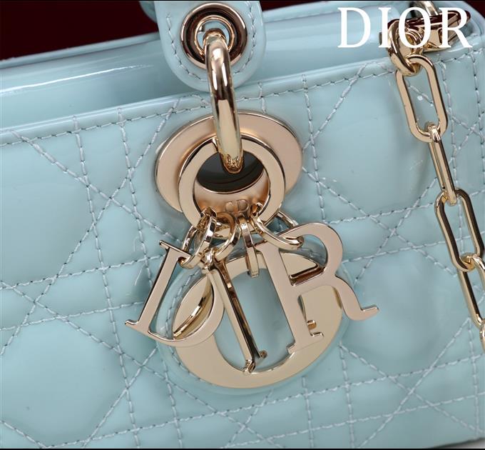 2025228Y700P204355916