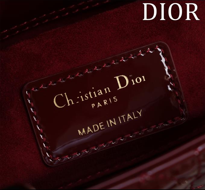 2025228Y700P204356643