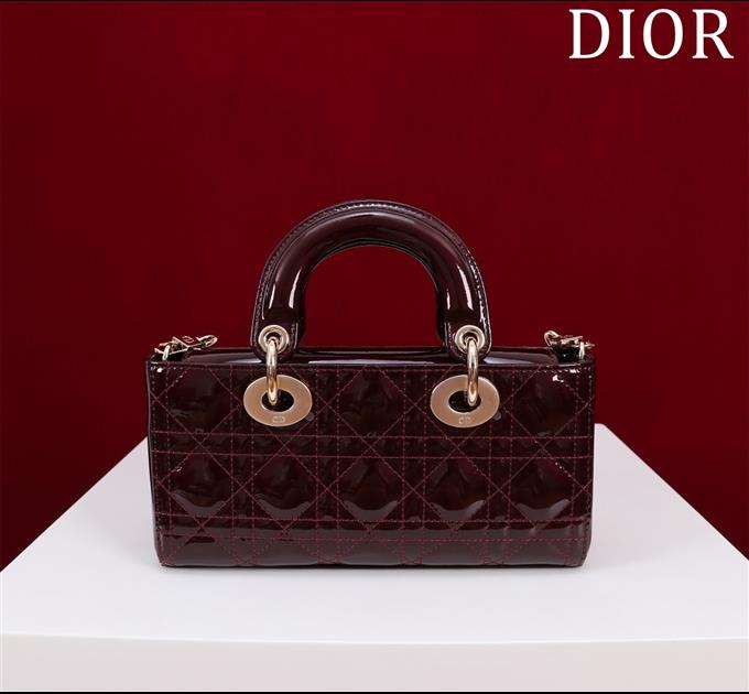 2025228Y700P204356706