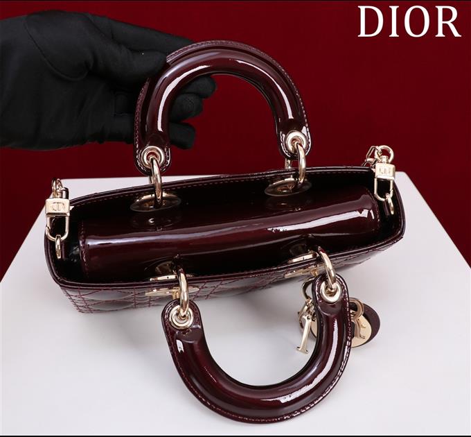 2025228Y700P204356738